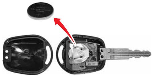 SSANGYONG ACTYON SPORTS - REEMPLACEMENT DE PILE (CLÉ AVEC REKES) - 2