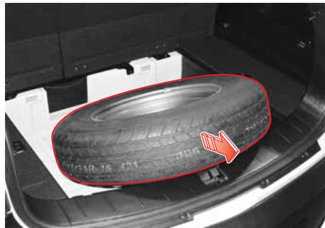 SSANGYONG ACTYON SPORTS - DEPOSE DE LA ROUE DE SECOURS (ACTYON) - 3