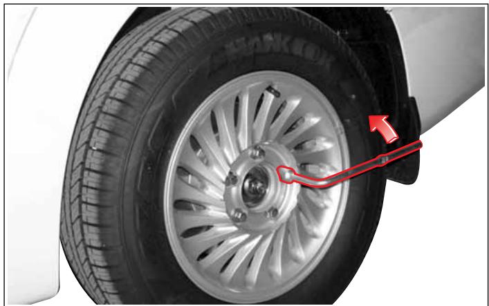 SSANGYONG RODIUS-STAVIC - ATTENTION - 1