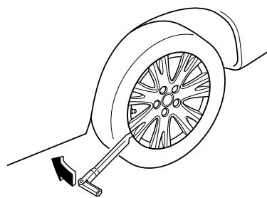 MAZDA 6 2008 - Retrait d'un pneau a plat - 1