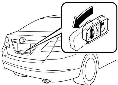MAZDA 6 2008 - Ouverture du coffre de l'intérieur - 1