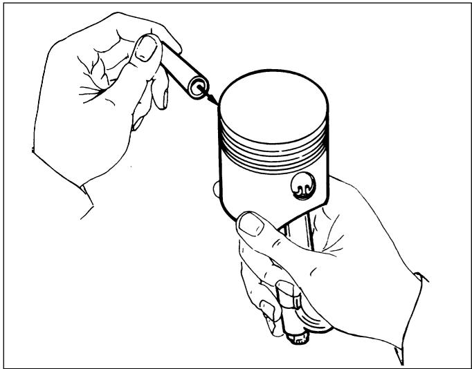 TECUMSEH SPECTRA 37 - e) PISTON ET BIELLE - 3