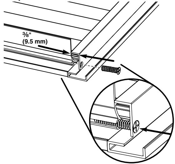 BAUKNECHT SKT60S - INSTALLATION INSTRUCTION - Attach the Side Trim Extrusions - 2