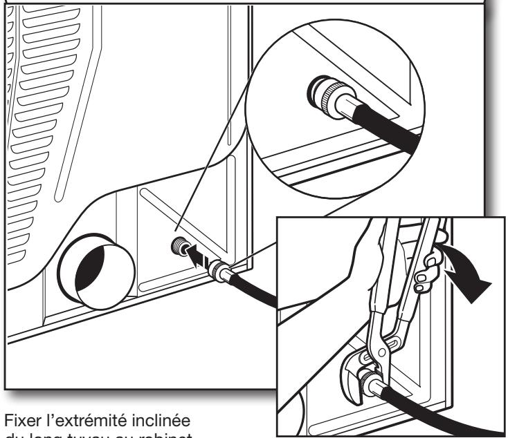 BAUKNECHT WGD97HEXL - INSTALLATION INSTRUCTION - Fixer le long tuyau à l'électrovanne de replissage de la sécheuse et serrer les raccords - 1