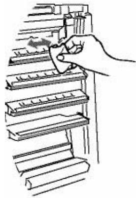 OKI CX2032MFP - Remplacement de la cartouche de toner (suite) - 2