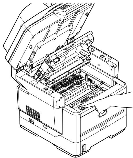 OKI MB460MFP - Bourages dans l'imprimante - 3
