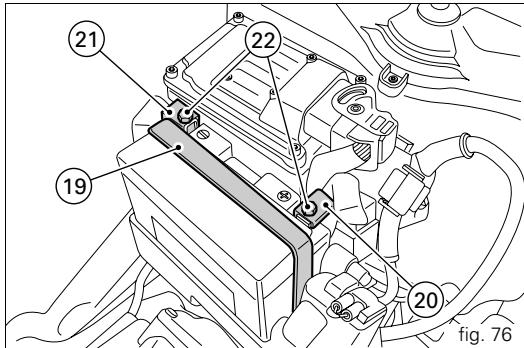 DUCATI MONSTER 696 - Attention - 1