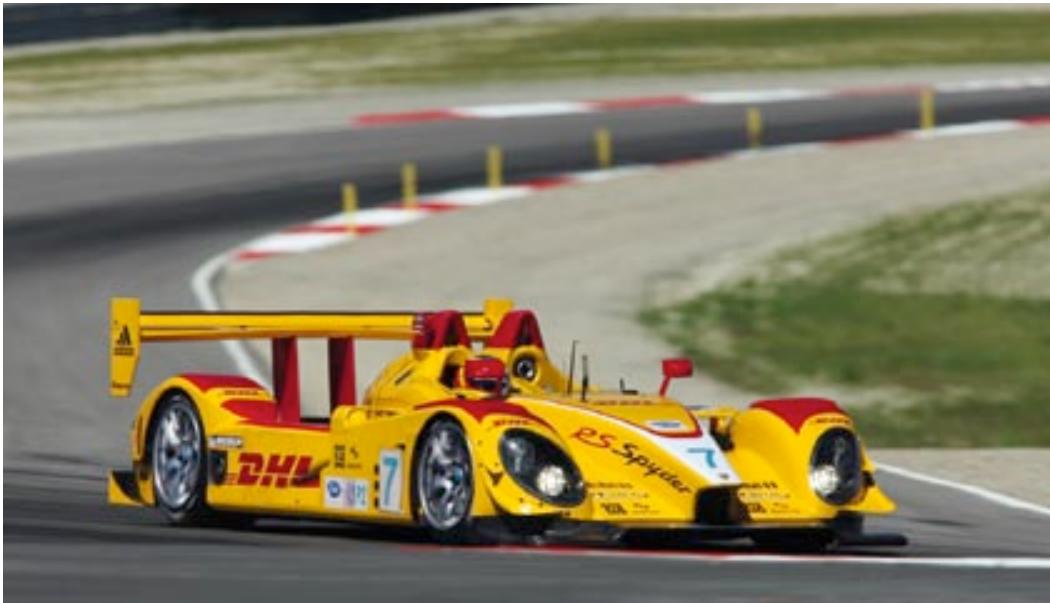 PORSCHE 911 CARRERA CABRIOLET - L'essuie-glace arrêté. - 3