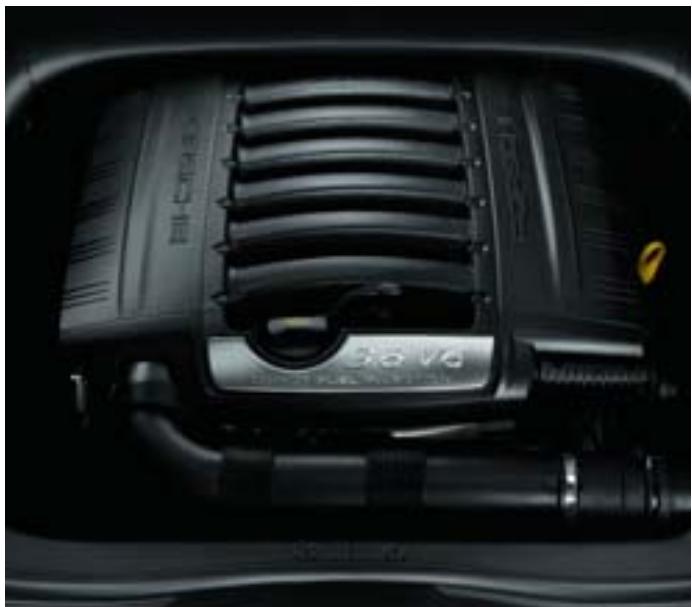 PORSCHE CAYENNE GTS - Plus de puissance. Tout en consommant moins. C'est possible. - 1