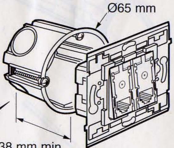 LEGRAND 843 37 - - Connection - 9