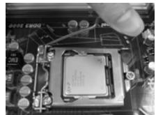 ASROCK H55M - Paso 3. Inserte la CPU de 1156 agujas: - 6