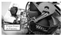 ASROCK H55M - Instalación del ventilador y el disipador de la CPU - 3