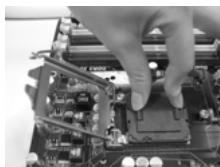 ASROCK H55M - Installazione del processore - 5