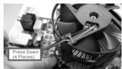 ASROCK H55M - Installation du ventilateur du processeur et dissipateur thermique - 2