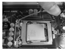 ASROCK H55M - Installazione del processore - 12