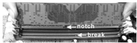ASROCK K8NF4G-VSTA - Instalação dos Módulos de Memória (DIMM) - 3