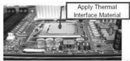 ASROCK 775I65GV - Installation des CPU-Lüfters und Kühlkörpers - 1