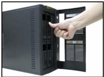 ZYXEL NSA-2401 - Install Hard Drives - 6