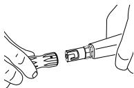 SCUBAPRO-UWATEC MANOMETRE ELECTRONIQUE - Débrancher le manomètre électronique - 4
