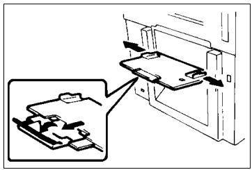 MINOLTA CF 9001 - Utilisation du plateau d'introduction manuelle - 1