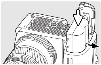 MINOLTA DIMAGE A2 - Mise en place et changement de la batterie - 2