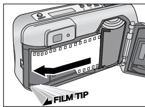 MINOLTA 110 ZOOM - Chargement du FILM - 5