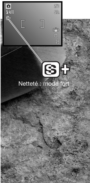 MINOLTA DIMAGE X1 - Néteté - 3