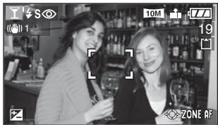 LEICA D-LUX 3 - Mode fête - 1