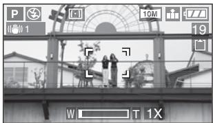 LEICA D-LUX 3 - Pour que les sujets semblent éloignés (grand-angle) - 1