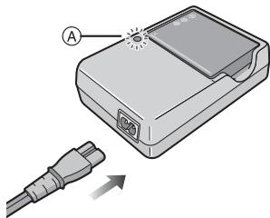 LEICA D-LUX 3 - Branchez le chargeur sur une prise secteur. - 1