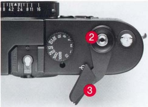 LEICA M6 - Pour retirer l'objectif - 1