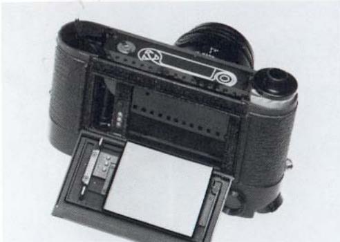 LEICA M6 - Chargement de l'appareil - 1