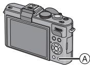 LEICA D-LUX 5 - Selezionare l'immagine da eliminare, quindi premere [i]. - 1
