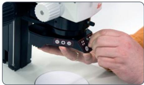 LEICA LED5000 MCI - Assemblage de la Leica LED3000 RL - 1
