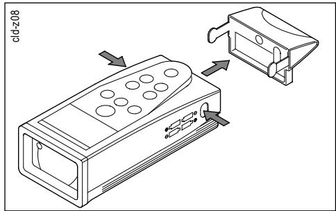 LEICA DISTO CLASSIC 4 - Insérer / remplacer les batteries - 1