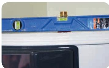 THERMOR GUIDE ENR BD - ÉTAPE 2 Installation du chauffe-eau sur son lieu d'utilisation - 3