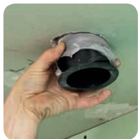 THERMOR GUIDE ENR BD - INSTALLATION DES BOUCHES D'EXTRACTION DANS LA CUISINE ET LES PIÈCES HUMIDES (SALLE DE BAINS, WC) - 1