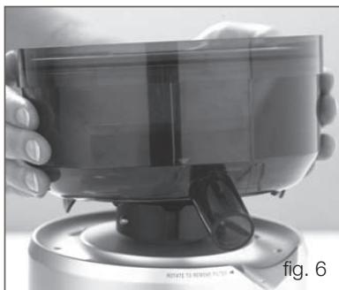BREVILLE JE98XL - LE DÉMONTAGE DE VOTRE JUICE FOUNTAINMc PLUS - 6
