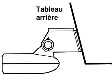 EAGLE SEAFINDER 245DS - Assemblage et Montage du Transducteur Sur le Tableau Arrière - 4