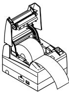 CITIZEN CT-S4000M - Colocación/Cambio del Rollo de Papel - 1