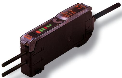 OMRON E32 - Amplificateur pour fibre optique avec apprentissage à bouton unique - 5