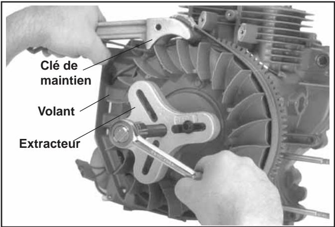Clé de maintien Volant Extracteur