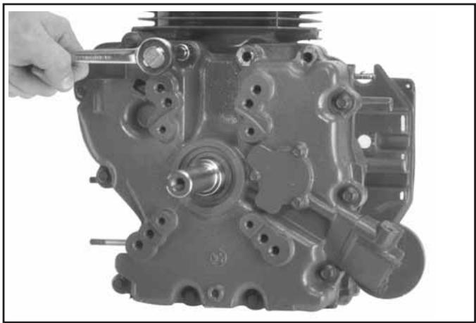 KOHLER CH11 - Dépose du stator et du faisceau de câbles - 2