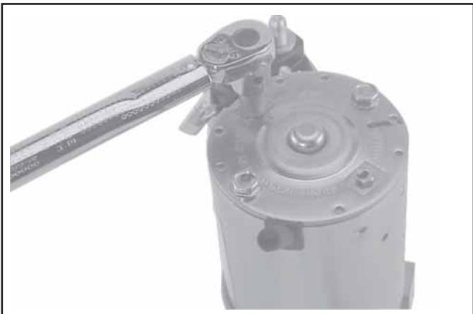 KOHLER CV493 - Remontage du démarreur - 12