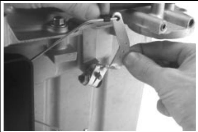 KOHLER SV470 - Installation et réglage du levier du régulateur - 1