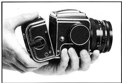 HASSELBLAD SWC M - Dépose du volet de protection arrêté - 1