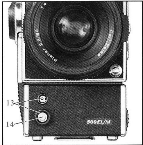 HASSELBLAD SWC M - Prise laterale pour déclenchement et pour recharge des accumulateurs - 1