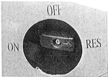 ADLY 300 S - ROBINET D'ESSENCE - 1