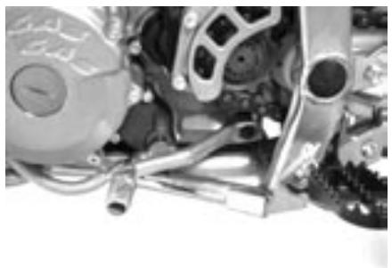 GAS GAS EC FSE 400 - Dépose du moteur - 18