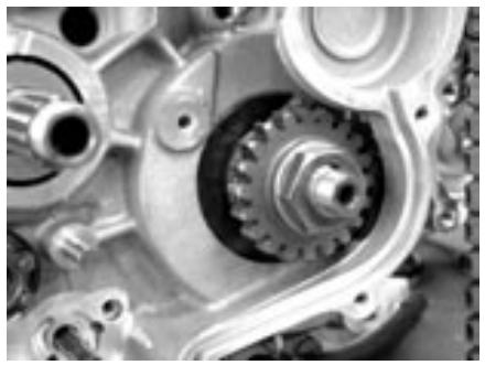 GAS GAS EC FSE 400 - Démontage du moteur - 45